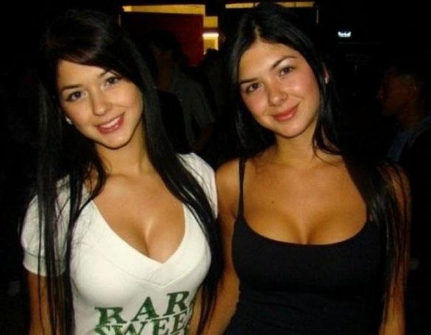 Camila Davalos-Mariana Davalos