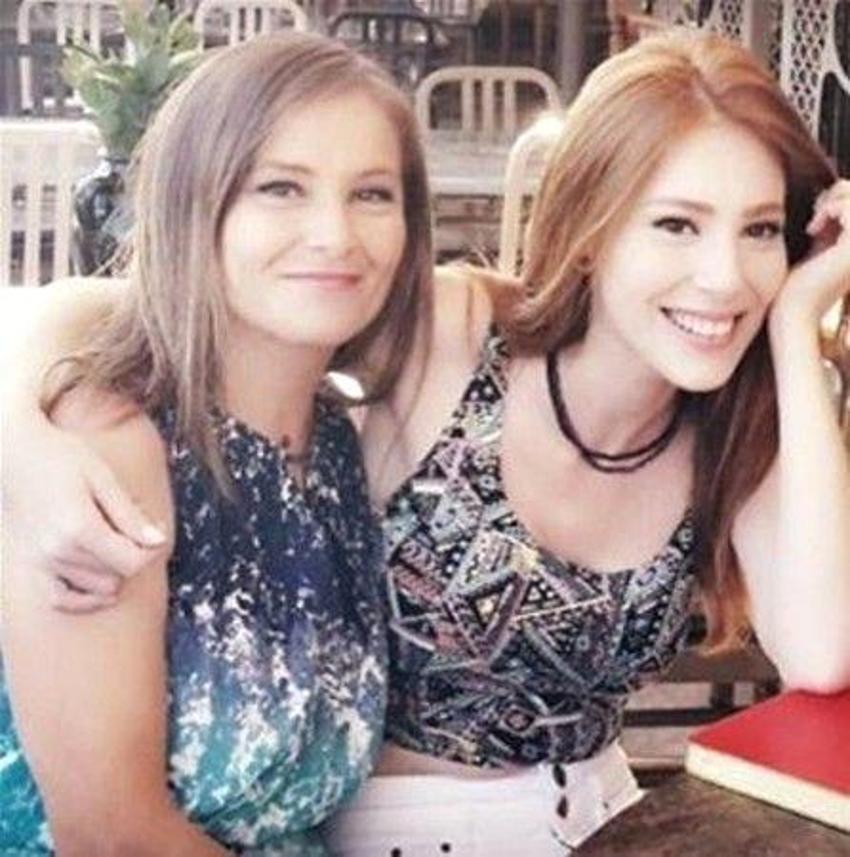 Ünlüler ve anneleri