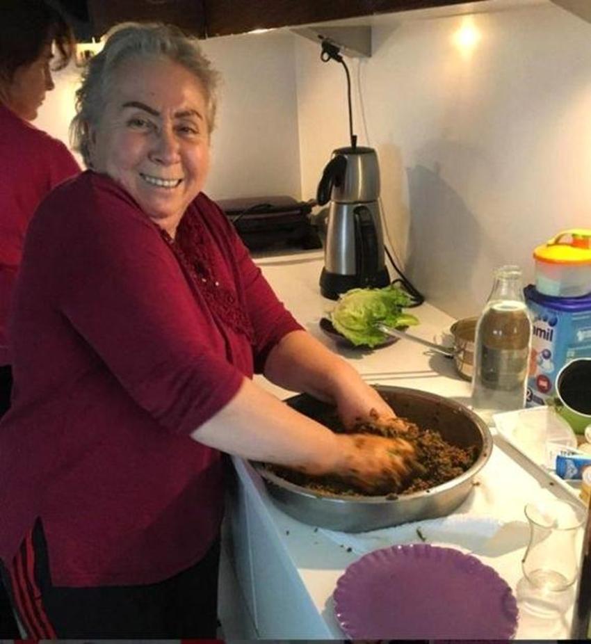 Ünlüler ve anneleri