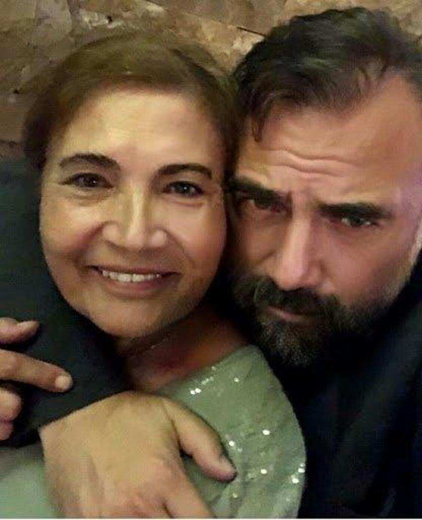 Ünlüler ve anneleri