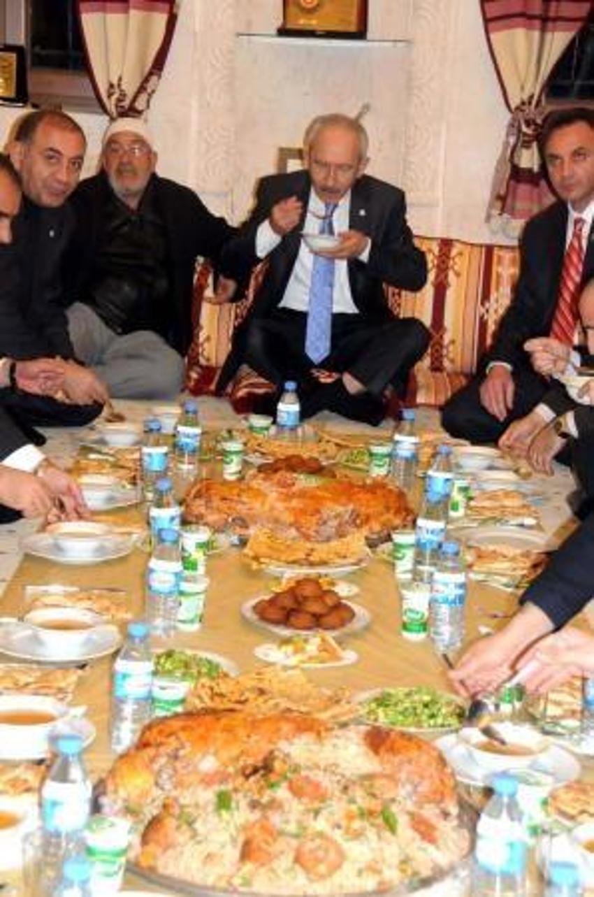Kılıçdaroğlu'na aşiret sofrası