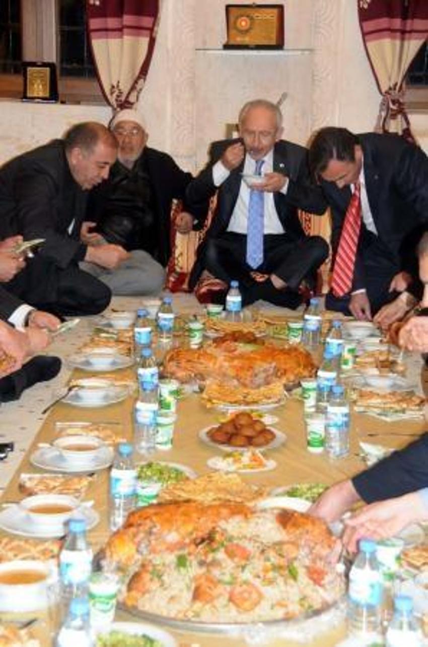 Kılıçdaroğlu'na aşiret sofrası