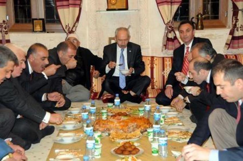 Kılıçdaroğlu'na aşiret sofrası