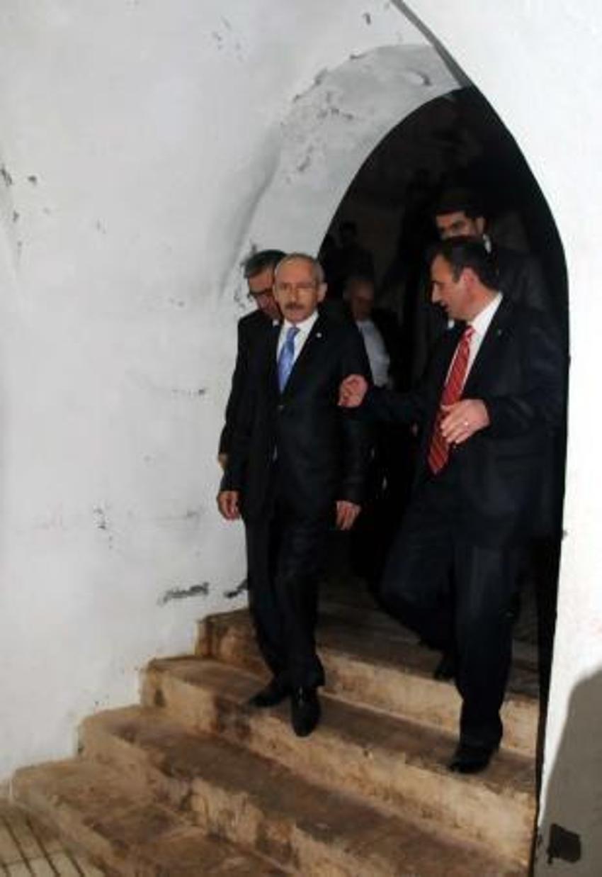 Kılıçdaroğlu'na aşiret sofrası