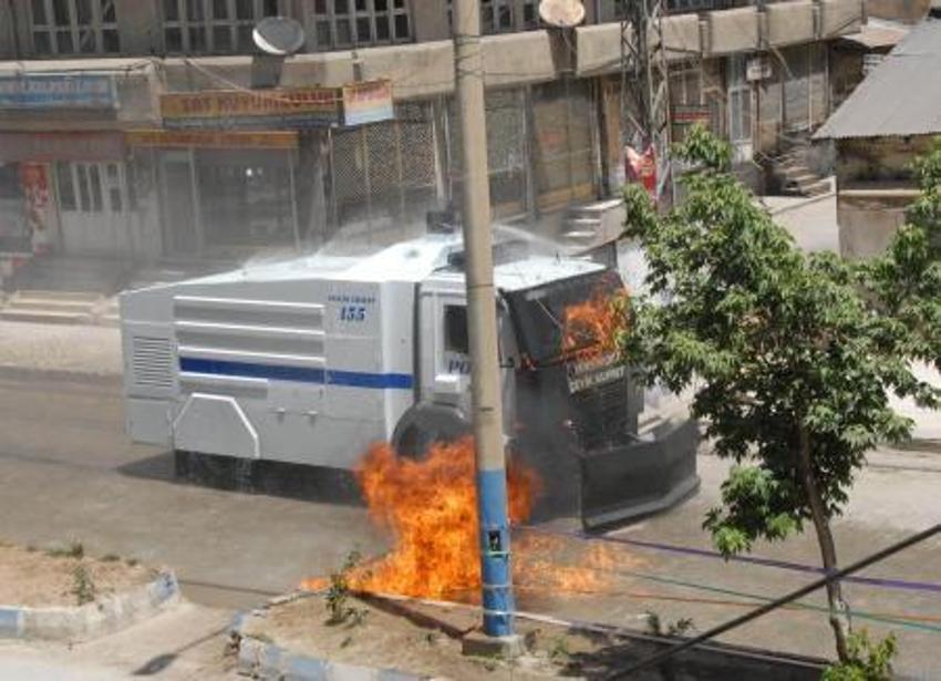 Hakkari ve Yükseova karıştı