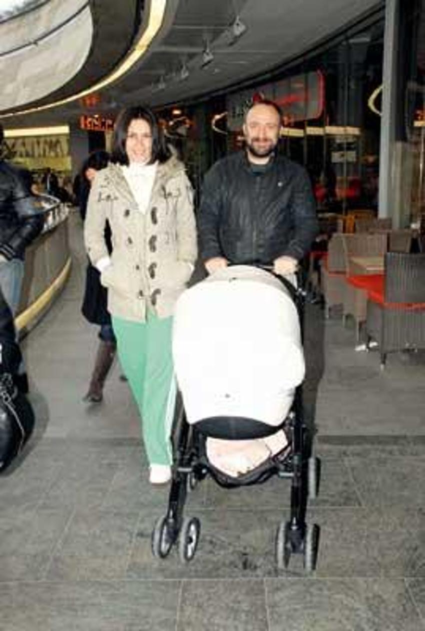 'Önce bebek sonra nikah' diyen ünlüler