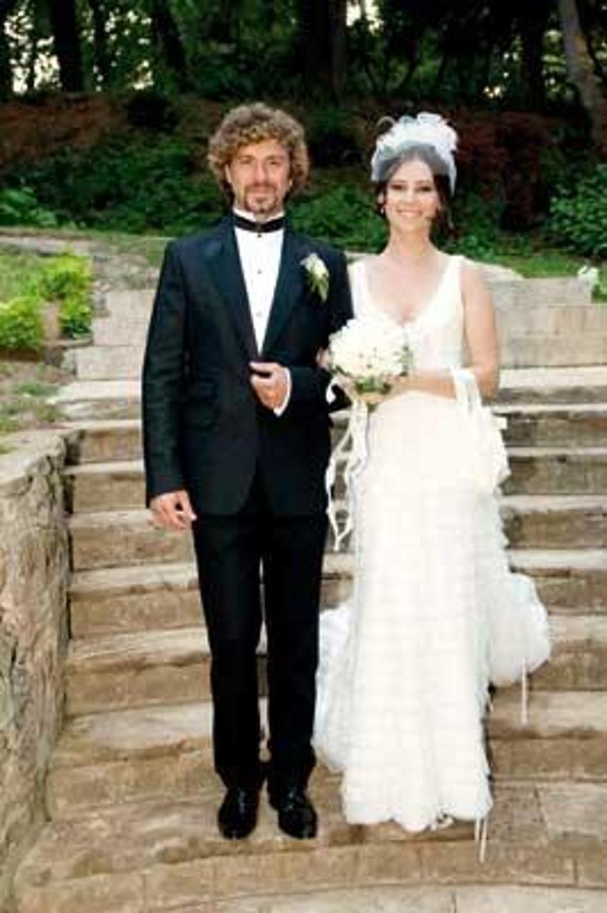 'Önce bebek sonra nikah' diyen ünlüler