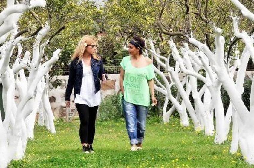 İşte Serap Ezgü'nün köy yaşamı