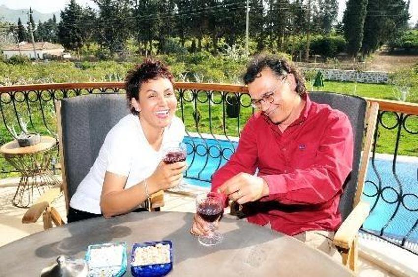 İşte Serap Ezgü'nün köy yaşamı