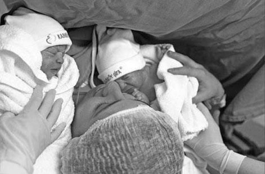 İşte kare kare doğum anı