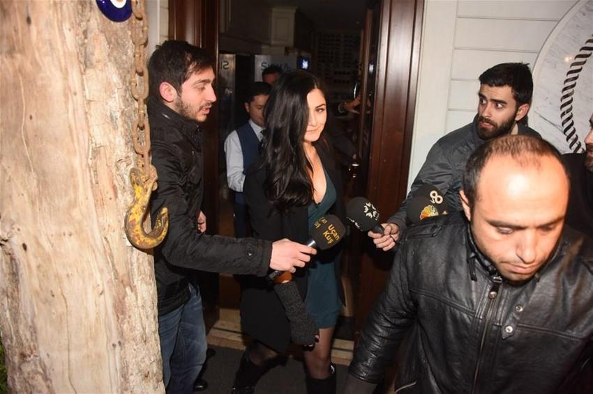 Yeni bir set aşkı mı?