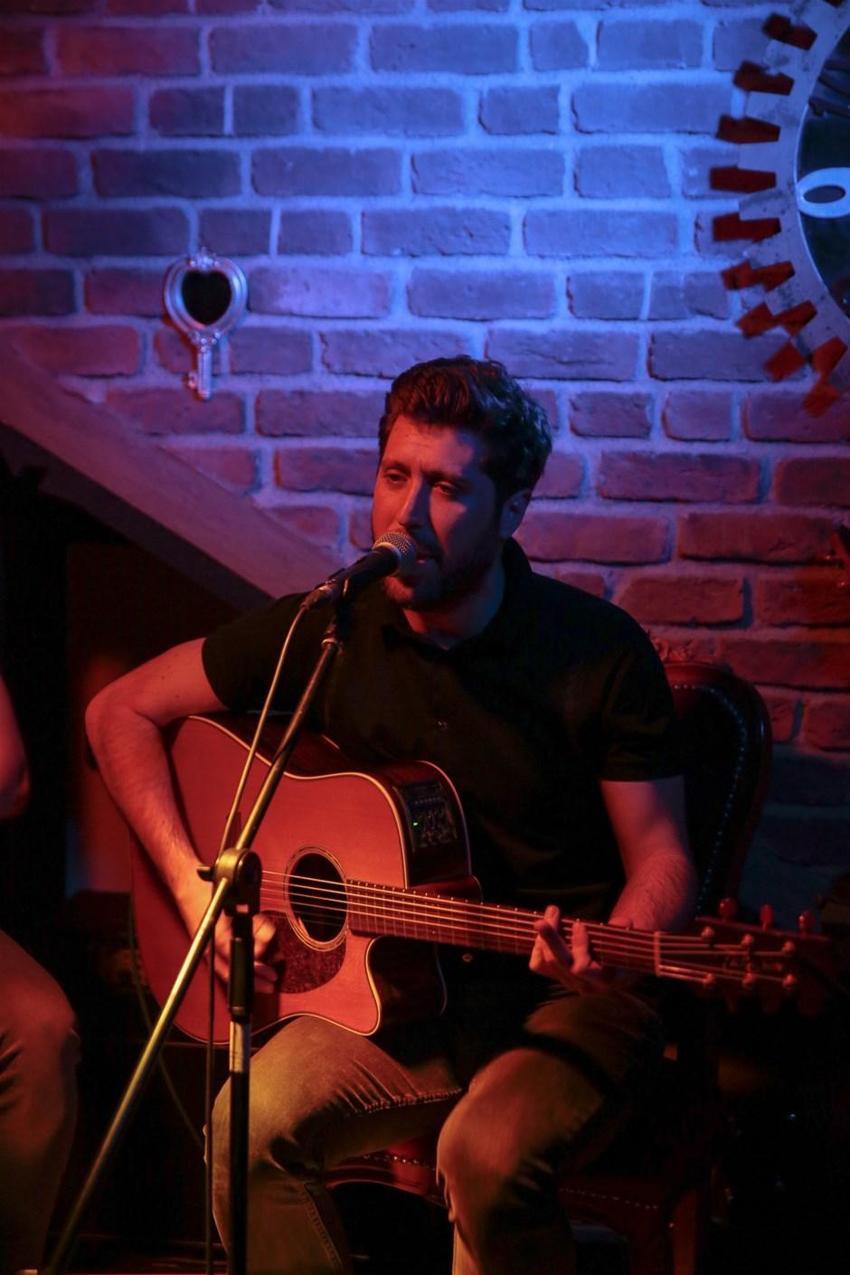 Akustik ziyafet