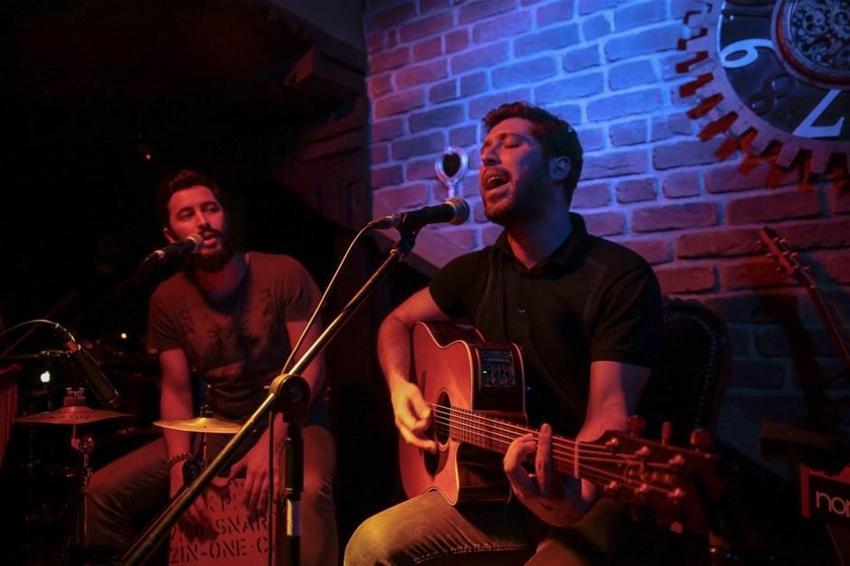 Akustik ziyafet