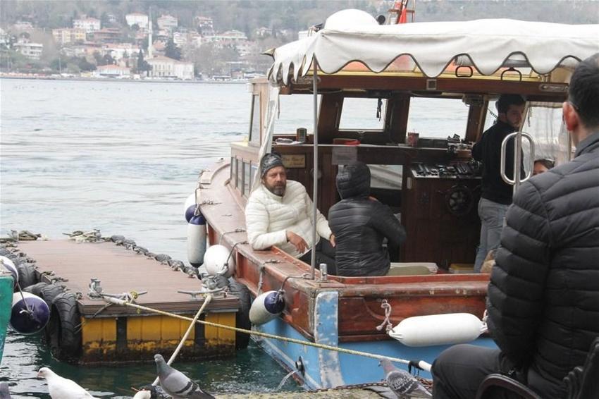 Sandalla yoğurt keyfi