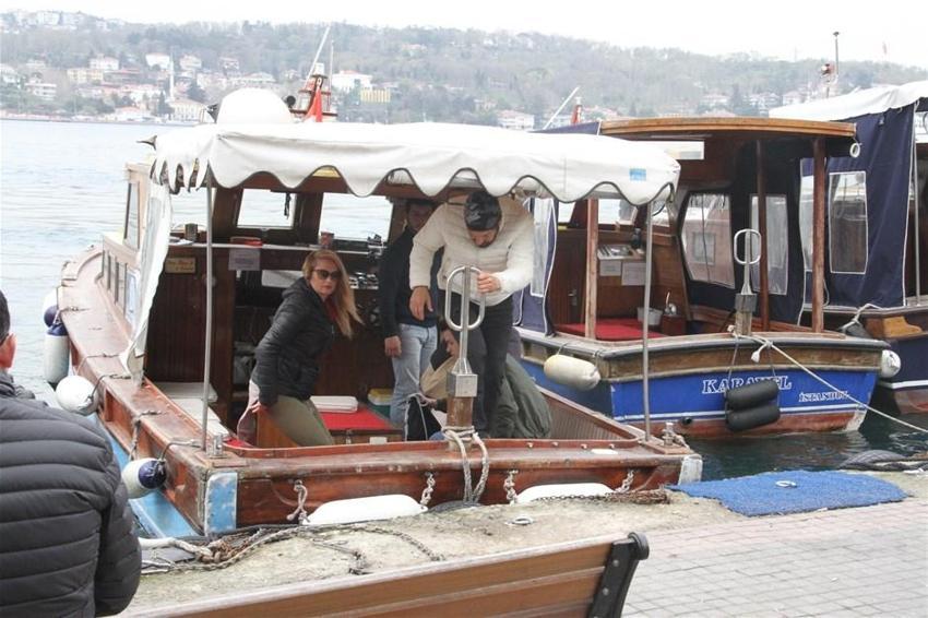 Sandalla yoğurt keyfi