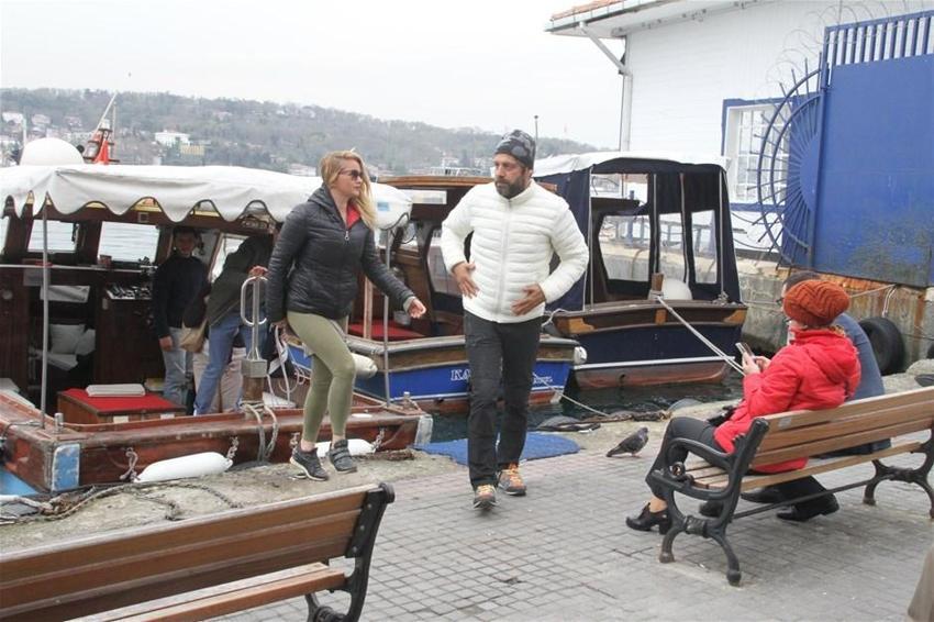 Sandalla yoğurt keyfi