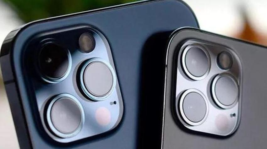 Merakla beklenen iPhone 13'ün fiyatı ve renkleri ortaya çıktı!