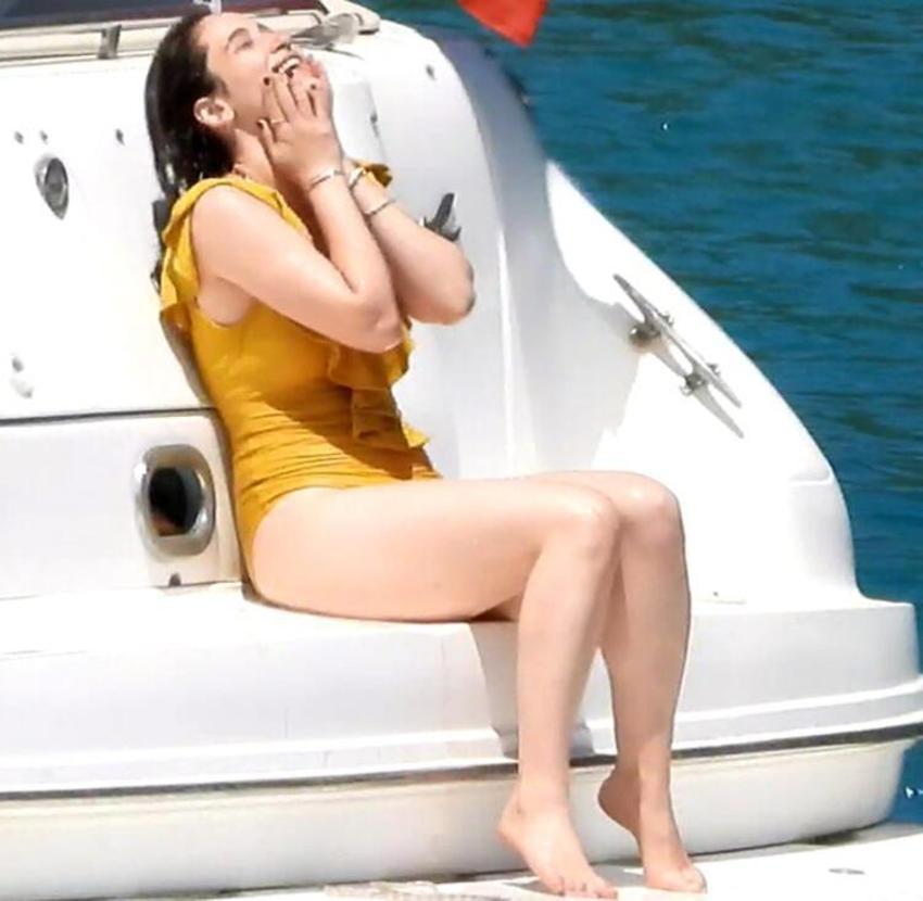 Gökçe Akyıldız sezonu açtı! Bodrum keyfi...