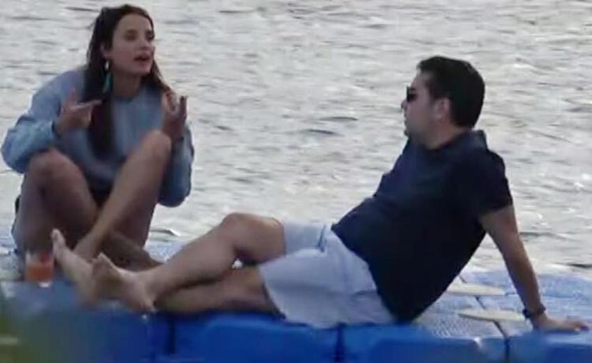 Aşkın ilk karesi ortaya çıktı! Nehir Erdoğan balkonda ağladı!