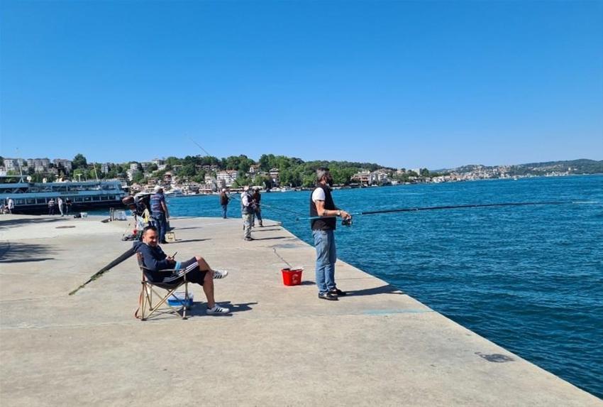 Hafta içi hafta sonu sokağa çıkma yasaklarıyla ilgili son dakika gelişmesi! Restoran, kafeler, lokantalar hepsini kapsıyor... Yasak saatleri ve pazar günü yasağı...