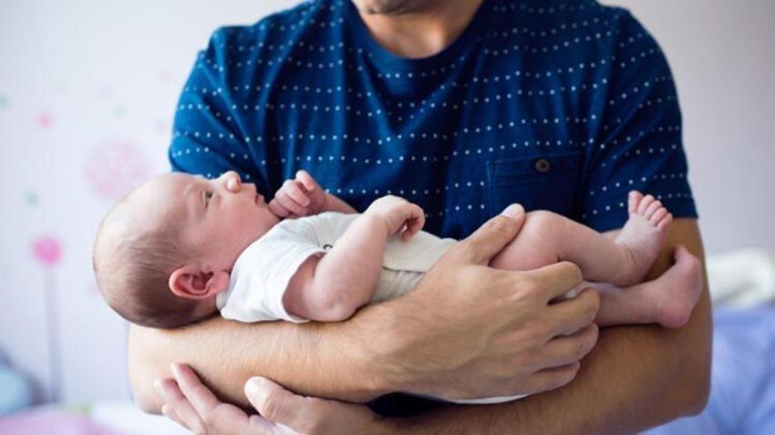Memur ve işçi milyonları ilgilendiriyor... Ücretli izinde babalara güzel haber