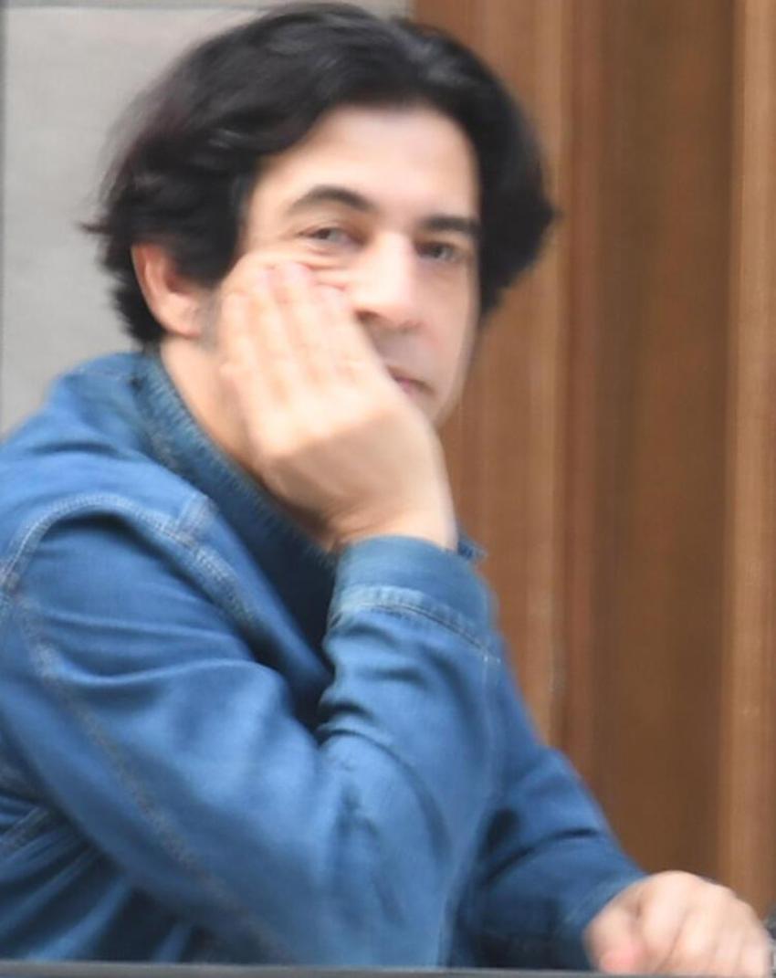 Okan Bayülgen isyan etti: Rezil oluyorum!