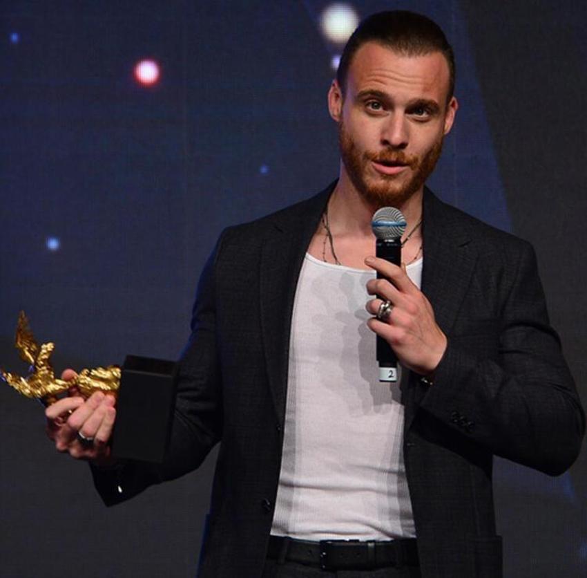 Hande Erçel'den Kerem Bürsin açıklaması