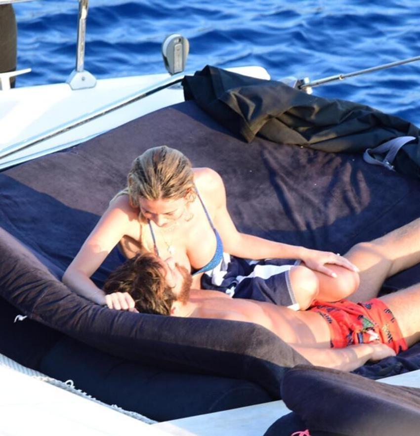 Can Yaman ve Diletta Leotta aşka geldi! Öpücüklere boğdu