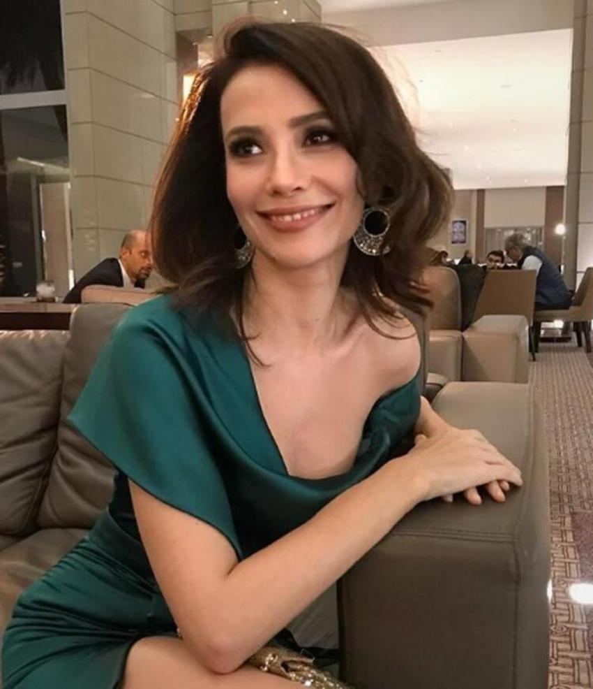 Songül Öden şaşkına döndü! 'Sokakta konuşunca çok utanıyorum'