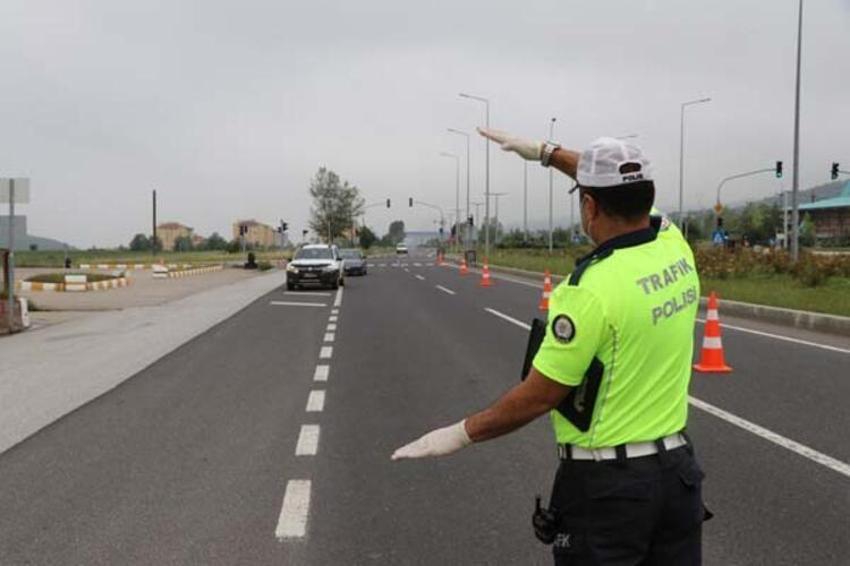 Hafta sonu hafta içi sokağa çıkma yasaklarıyla ilgili son dakika genelgesi! İşte 1 Temmuz sonrası normalleşmenin detayları... Tamamen değişiyor, Türkiye'de artık...