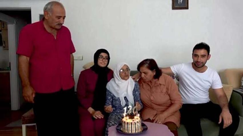 Şeker nine, 119 yaşında! 3 padişah ve 12 Cumhurbaşkanı gördü