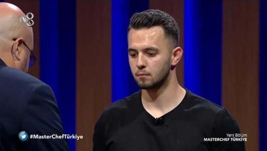 Masterchef'te Mehmet Şef'i duygulandıran anlar: Çok üzülüyorum, burayı bırakıp...