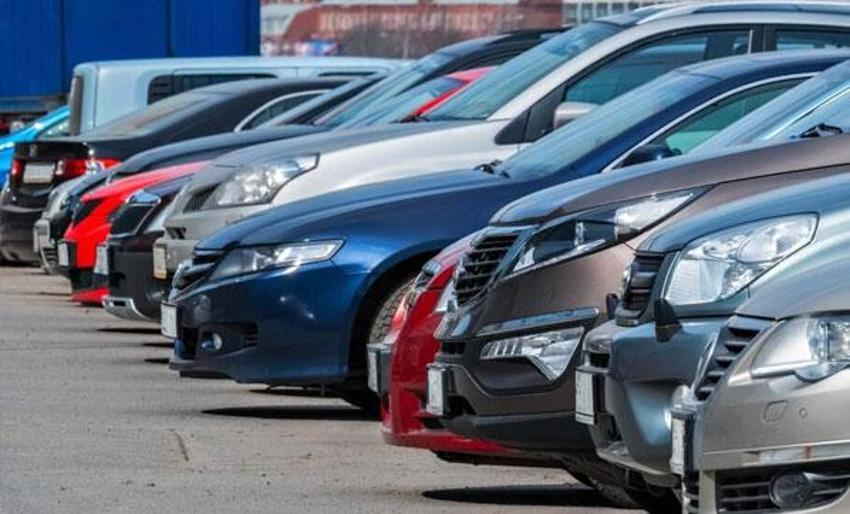 Arabası olan herkesi ilgilendiriyor! İndirim geldi, yeni fiyatlar belli oldu