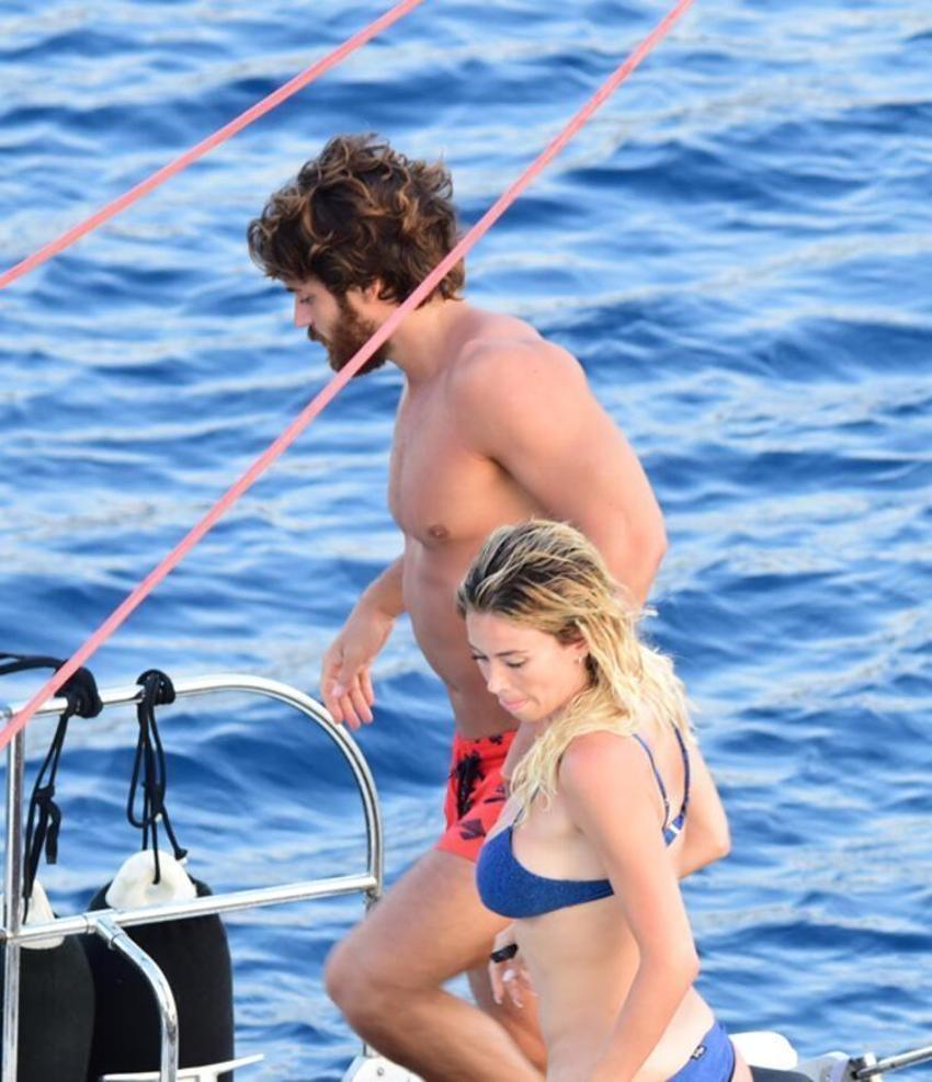 Can Yaman - Diletta Leotta mavi turda! Romantik anlar...