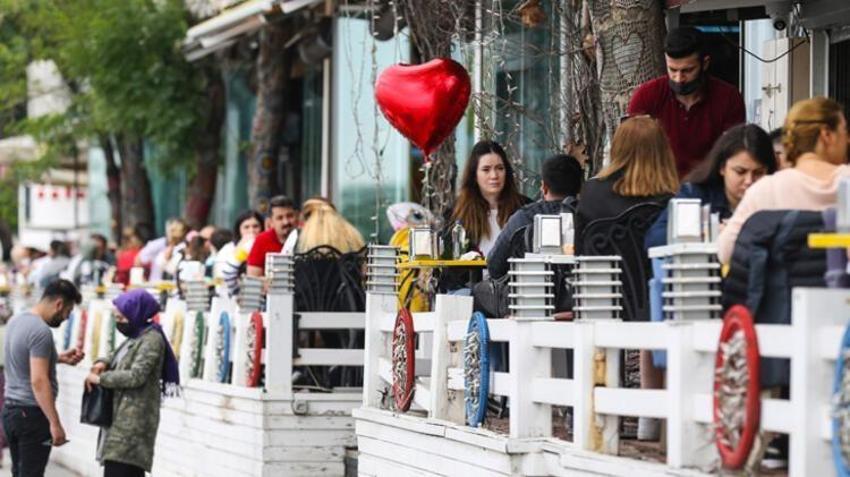 1 Temmuz'da yasaklar, kısıtlamalar kalkıyor kademeli normalleşme başlıyor: Kurban Bayramı'nda...