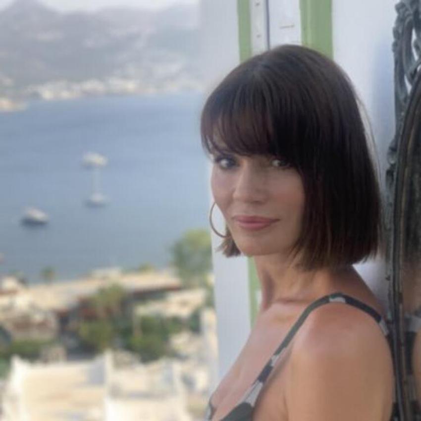 Ayça Varlıer'in ilginç dansı güldürdü!