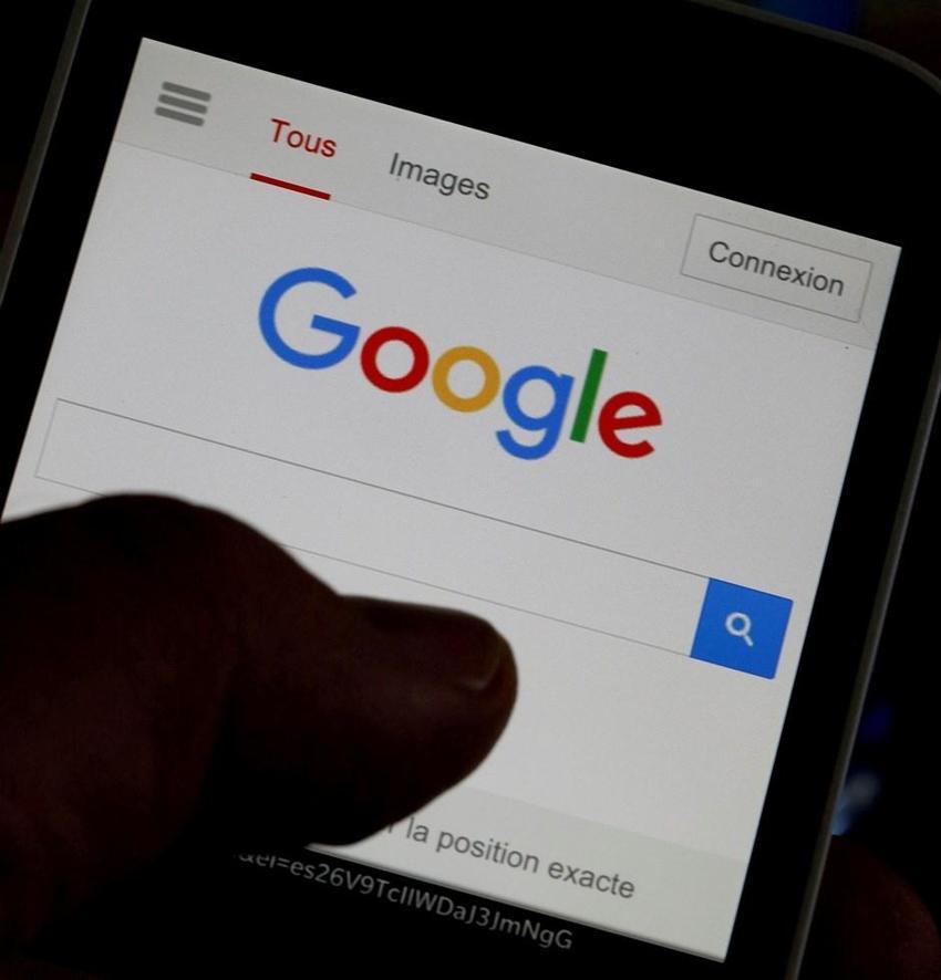 Google resmen itiraf etti! O söylenti gerçek çıktı, sizi gizlice dinliyor...