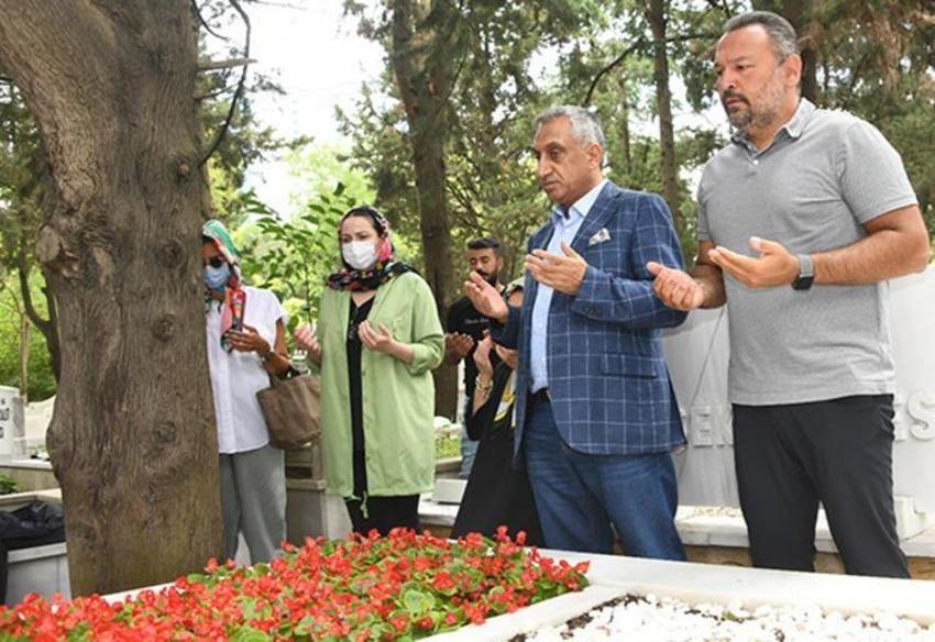 Kemal Sunal anmasında maske gerginliği!