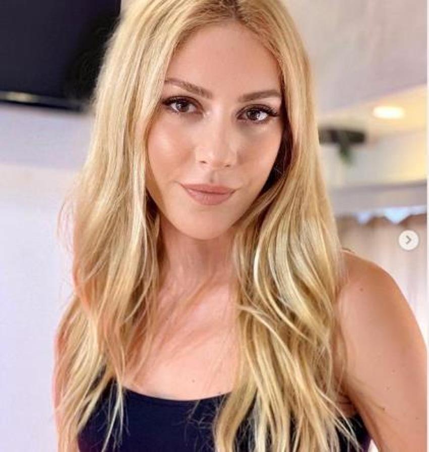 Sinem Kobal imaj değiştirdi! İşte yeni hali...