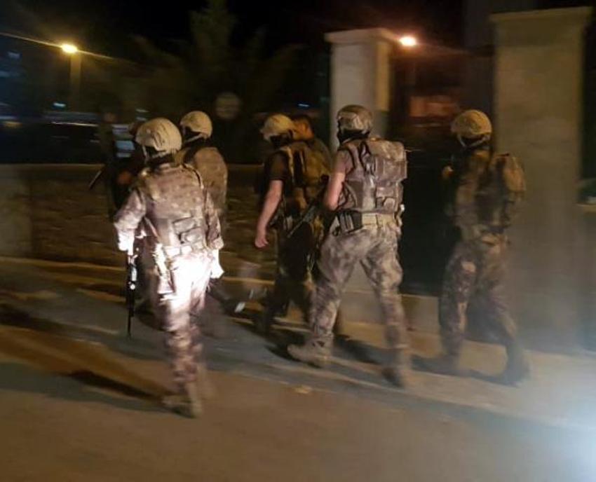 Kayseri'de olaylı gece! Özel harekat devreye girdi