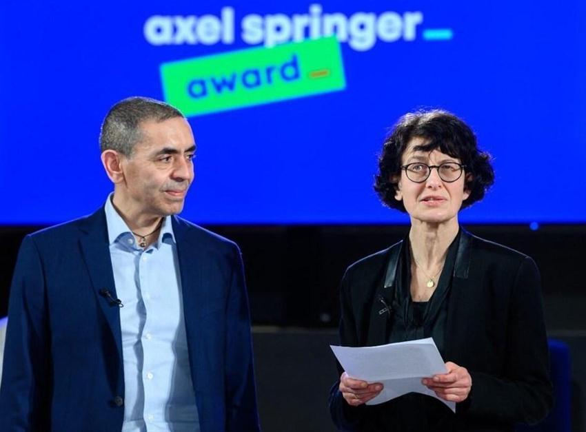Özlem Türeci ve Uğur Şahin duyurdu! BioNTech 100 gün içinde yeni aşı geliştirebilir