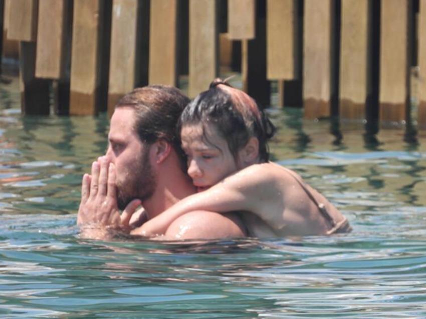Burak Çelik ve Maria Way'in romantik anları!