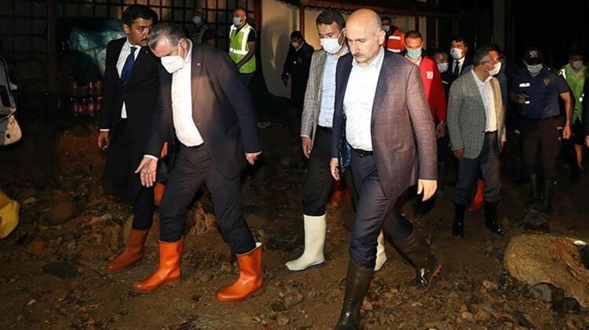 Peş peşe acı haberler geliyor! Evleri yıkıp geçti, felaket...