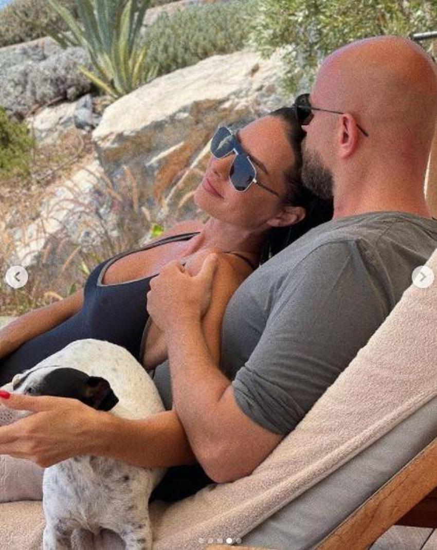 Yasemin-İzzet Özilhan çiftinden romantik paylaşım
