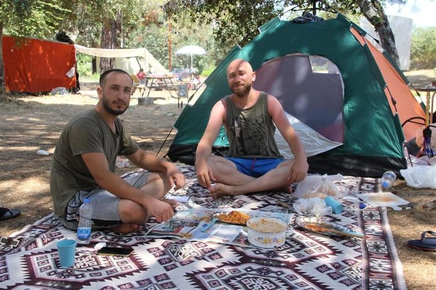 Fiyatlar 150 TL! Oraya akın ettiler, yer kalmadı