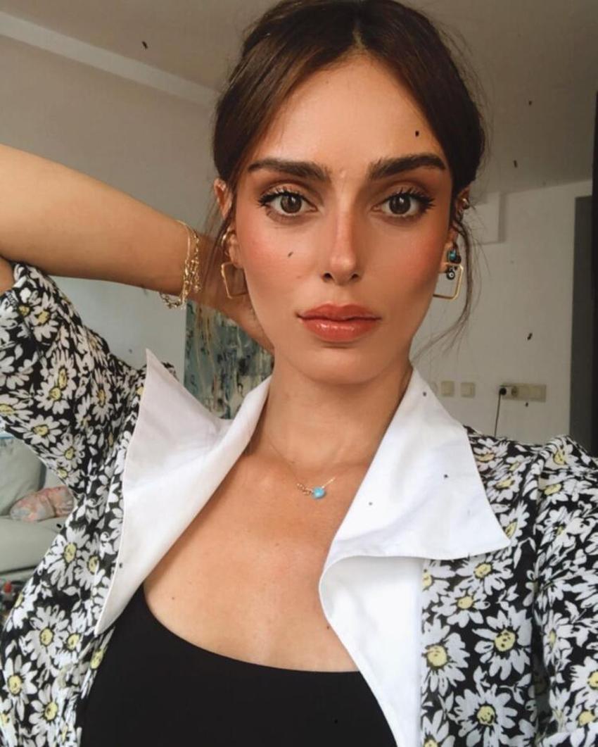Bestemsu Özdemir tüm bakışları üzerinde topladı!