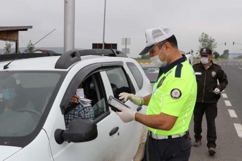 Hafta sonu hafta içi sokağa çıkma yasaklarıyla ilgili son dakika gelişmesi! Vakalar patladı, yeniden geliyor, tüm Türkiye'de...