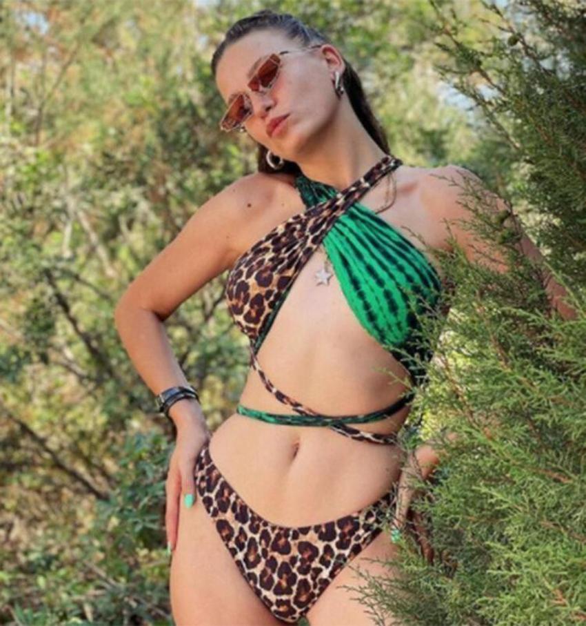 Serenay Sarıkaya paylaştı! İskele pozu olay oldu