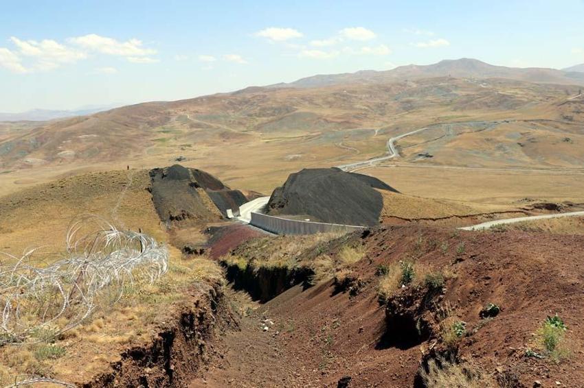Türkiye İran sınırında hareket geçti! Tam 295 kilometre...