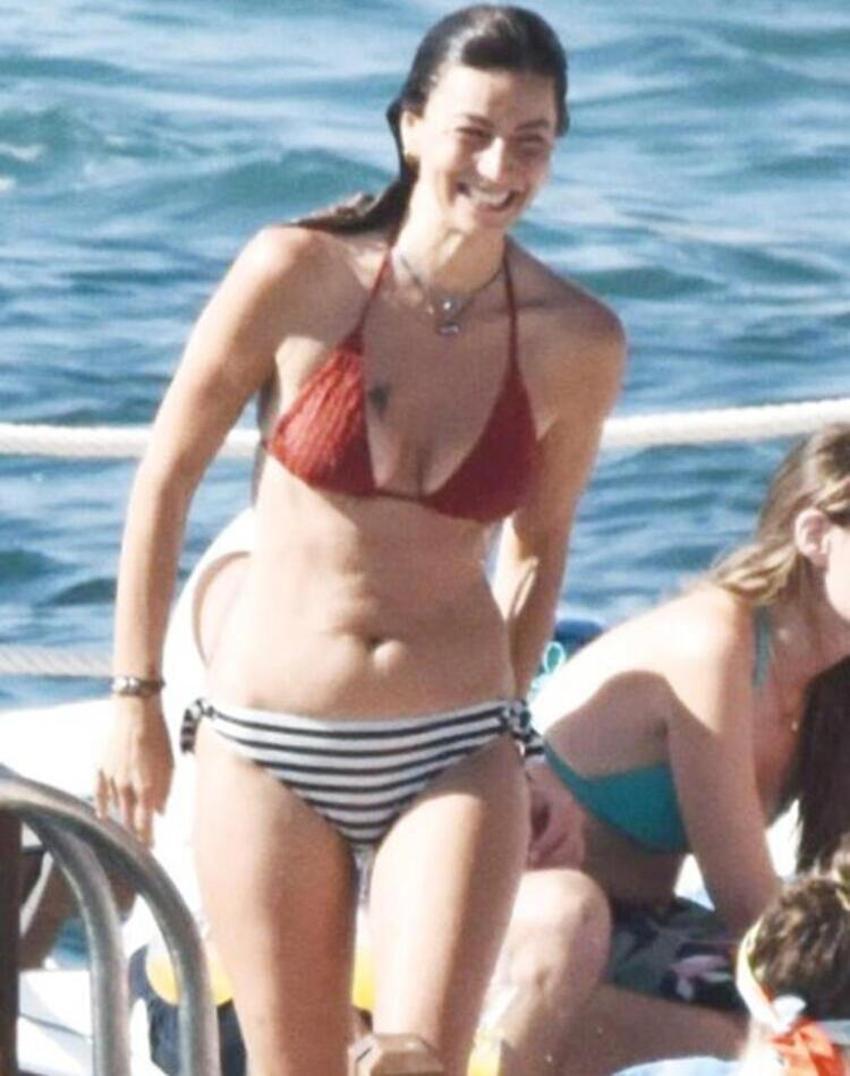Seda Akman'ın keyfi yerinde! Gizemli arkadaşı...